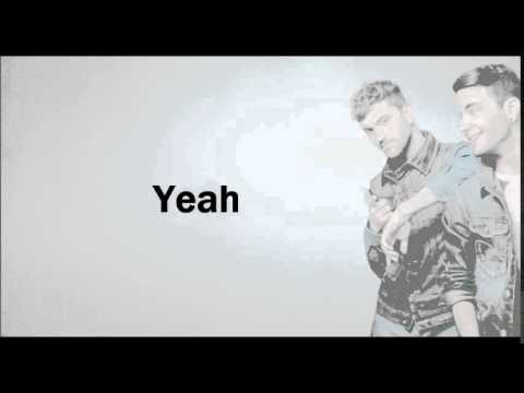 Freaky Fortune Ft.Mia|90's Pop Medley|Lyrics