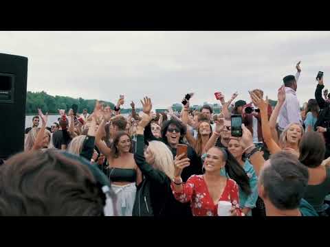 This is Charleon - Groovesum