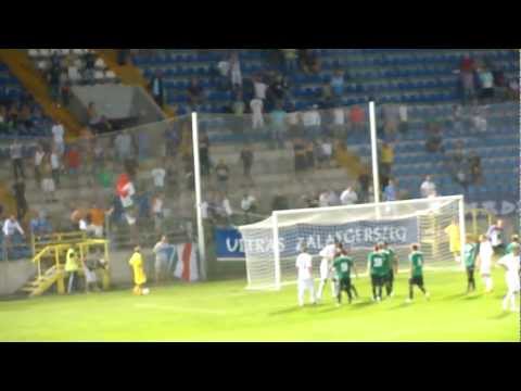 ZTE FC - SZTK 2-1. Pavicevic(ZTE) 11-es elvégzésére készül, majd kiállítatja magát...