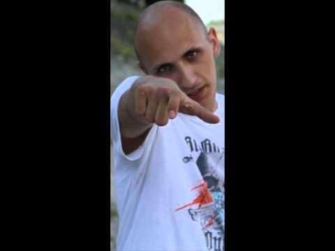 GUCCI MANE FT MUTT JEFF - ROCK N ROLL - ILLEGALVOICE RMX