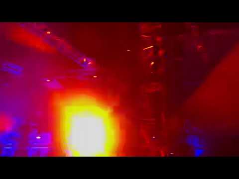 Carl Cox Playing Vikthor - Distance at Skyline Festival