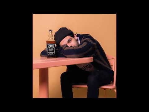 Julian Skiboat - whiskey