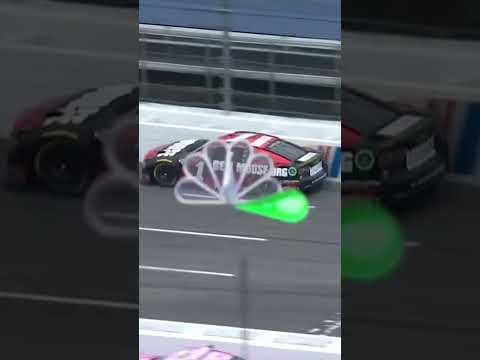 Ross Chastain's WILD move at Martinsville sets NASCAR universe on fire 🔥😲