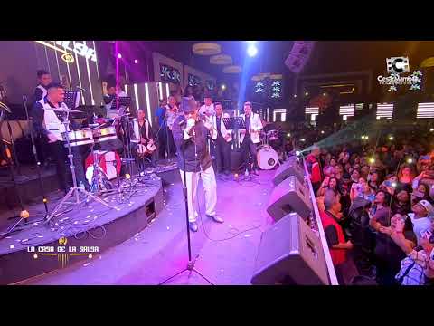 ♫♫Por Eso Ella Esta Conmigo - Johnny Rivera - La Casa De La Salsa 27/09/19