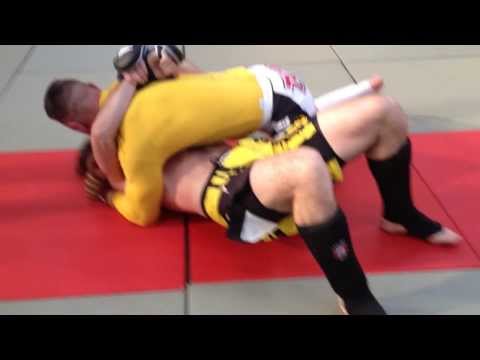 Irish MMA League Round 1 Ciaran Fagan doing his thing | Dublin Real