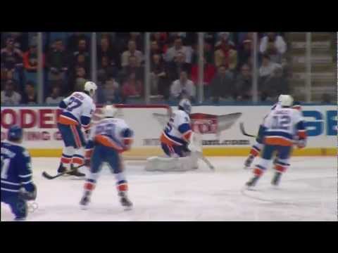 Jake Gardiner's 1st Career NHL Goal - Leafs 2 vs Islanders 2 - Jan 24th 2012 (HD)