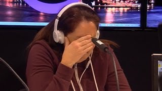 Woman With $8 in Her Account Captivates Australia's Hearts