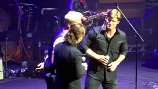 Nashville Cast - A Life That&#39;s Good (LIVE)