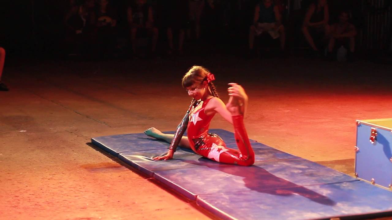 AYCO 2015 Showcase Performance Box Contortion