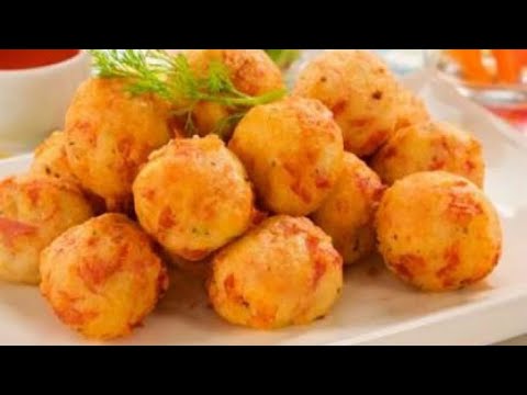 Bolinho de Arroz Com Mortadela e Queijo