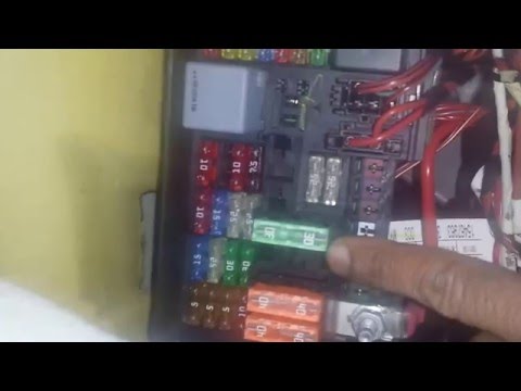 Mercedes ML350 Stereo Amplifier Fuse Location