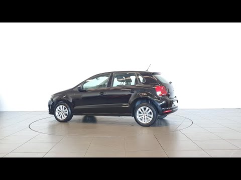 151D11876 - 2015 Volkswagen Polo Trendline 1.0 60HP  5DR 11,450