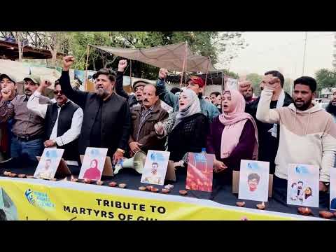 Karachi mall fire death toll rises as search continues | REUTERS