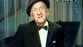 Jimmy Durante - One Room Home - Hollywood Palace 1966.mpg