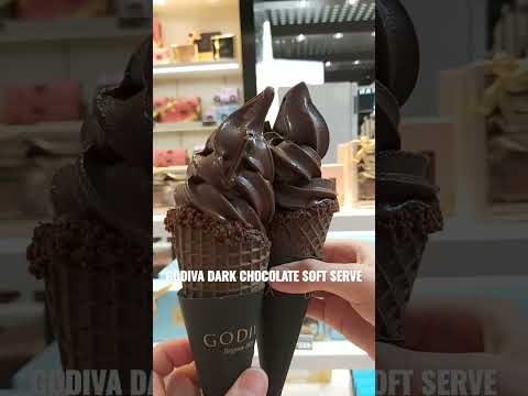 GODIVA DARK CHOCOLATE SOFT SERVE / GODIVA DARK CHOCOLATE / #shorts