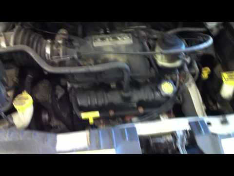 BF0668 - 2003 Dodge Grand Caravan SE - 3.3L