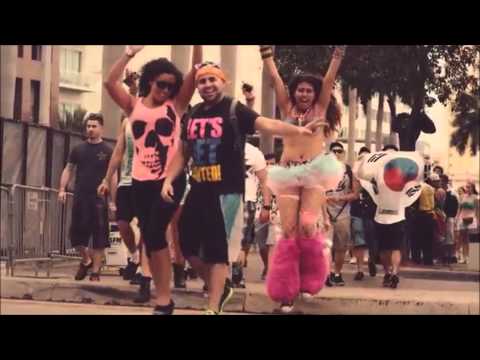 Steve Aoki - Ladi Dadi w/Flashback vs. Sing2me Mashup