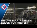 Lawaaiprotest en waterkanon bij coronapersconferentie - OMROEP WEST