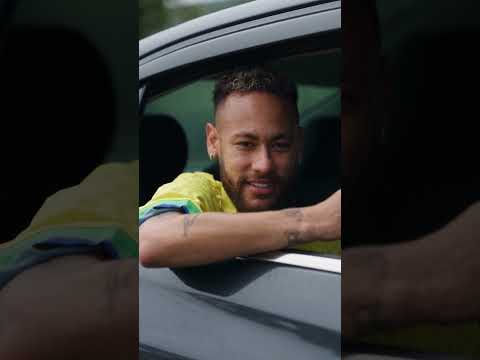 O coração bondoso de Neymar contrasta com a severidade de Mbappé. #neymar #haaland #respect