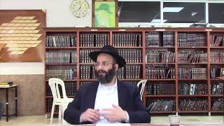 למה התאווה הכי גדולה היא תאוות הממון ומה זה קשור לראש השנה? (הרב אלחנן משה נחמנסון) - התמונה מוצגת ישירות מתוך אתר האינטרנט יוטיוב. זכויות היוצרים בתמונה שייכות ליוצרה. קישור קרדיט למקור התוכן נמצא בתוך דף הסרטון