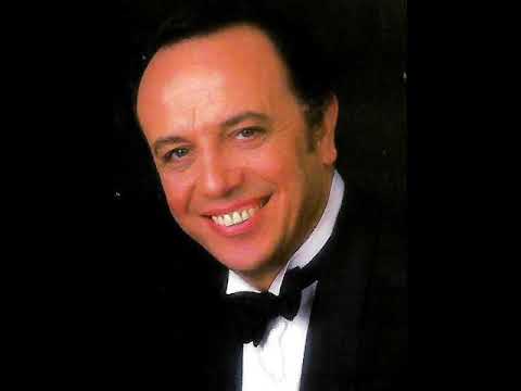 LEO NUCCI Interpreta canciones de Cesare Andrea Bixio