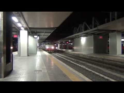 E656.018 + E444.053 in partenza con l' ICN 1955 Roma Termini - Siracusa/Palermo Centrale