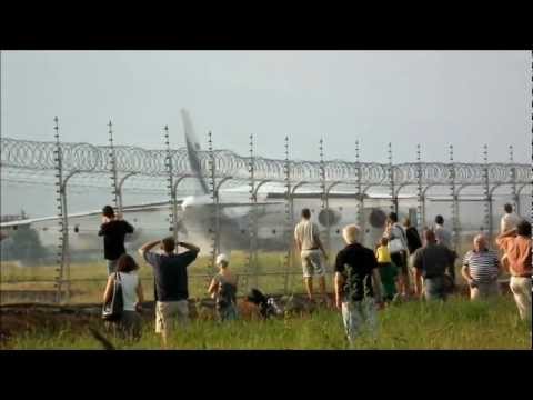 Antonov An-124 landing Caselle Airport 23/08/2011