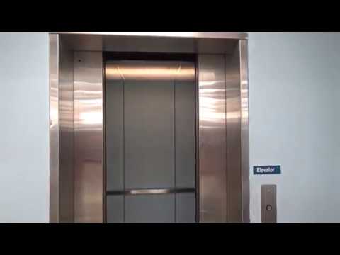 Montgomery Hydraulic Elevator at Meijer in Portage, MI