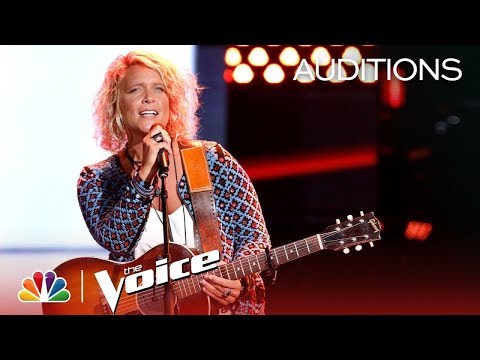The Voice 2018 Blind Audition - Molly Stevens: "Heavenly Day"