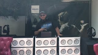 Video thumbnail for Philips M1X-DJ  Quick Mix (Masta Hanksta) by Masta Hanksta