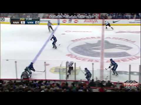 Canucks vs Ducks Highlights 4/25/13