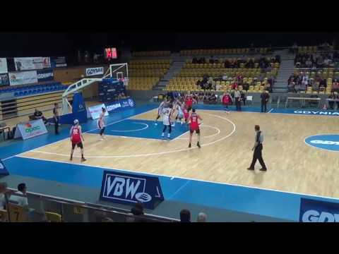 Basket 90 Gdynia - AGÜ Spor ECW 2018 30.11.2017. first half