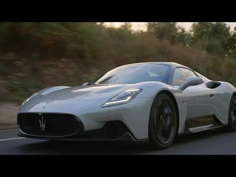 Maserati MC20 Cielo (2023): First Test Drive Video Review