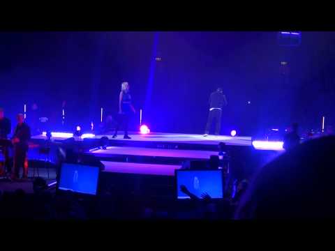 Petter & Veronica Maggio - Längesen. Stockholm 6.12 2014