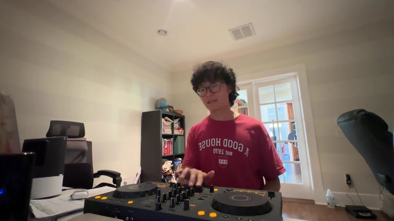 Promotional video thumbnail 1 for TØm Dominic