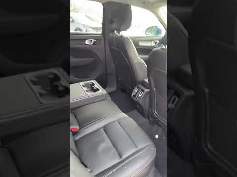 фото volvo xc40 i 0