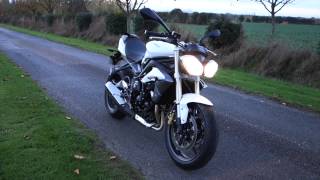 Triumph Street Triple 675 : combien vous dites ?
