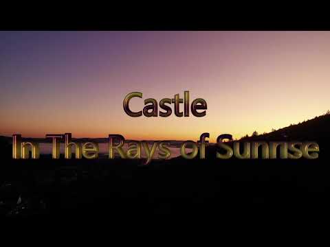 Castle in the rays of sunrise - 2019 Zamek Chojnik - widok z lotu ptaka