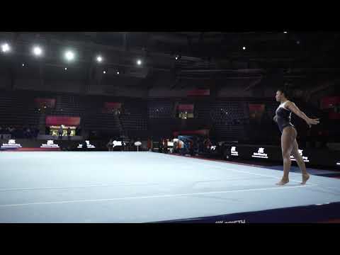 Ellie Downie GBR FX - 2019 World Championships in Stuttgart