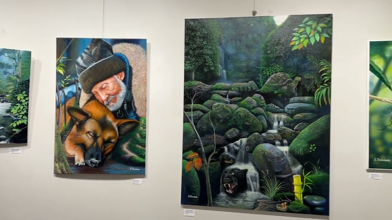 Walk Thru of Bismarck Treminio Art Pieces in Back Gallery of the West Orange Arts Center part 1/3