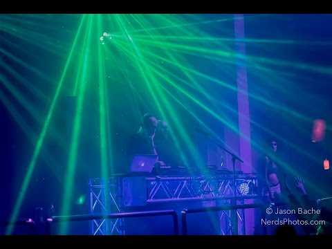 Christopher Lawrence and John 00 Fleming.