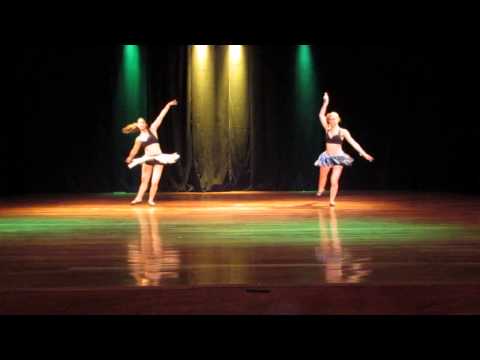 Brasil Mostra Tua Cara - Cia Artes do Corpo - Andrea Salerno