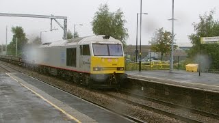 preview picture of video 'Half an Hour at (58) - St Helens Junction Station 29.8.2014 - Class 60 142 150 185'