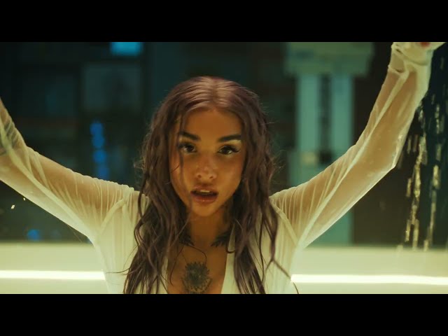 Video zu 'Hasta Que Me Enamoro' ansehen