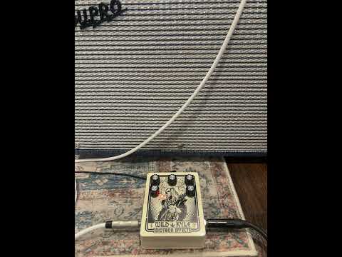 IdiotBox Effects Wild Kyle Distortion - White Tan Grey image 4