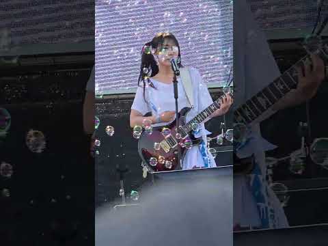 260523 QWER 이시연 눈물참기 세로직캠 in 피크페스티벌