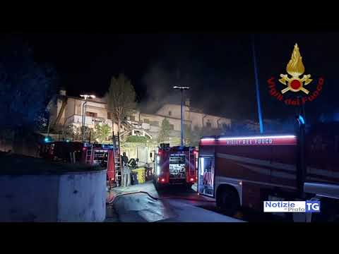 2021-03-22 MONTEMURLO - INCENDIO IN UNA VILLETTA, DISTRUTTA LA MANSARDA