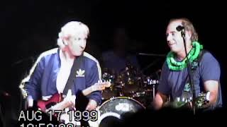 Jimmy Buffett & Joe Walsh 8.17.99 House of Blues, Chicago "Johnny B Goode"