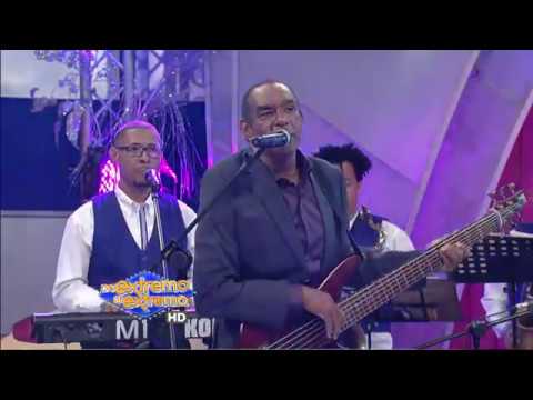 Victor Irizarry Presentación Musical De Extremo a Extremo