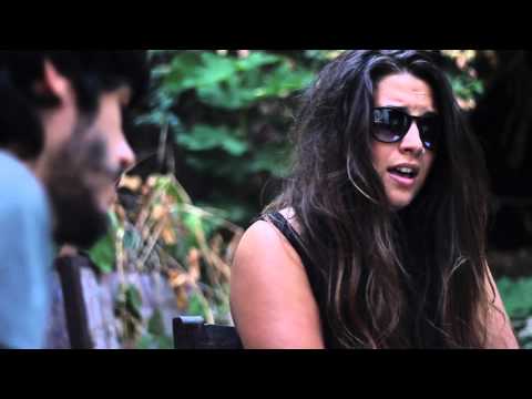 Allí - Fran Mariscal con Adriana Moragues